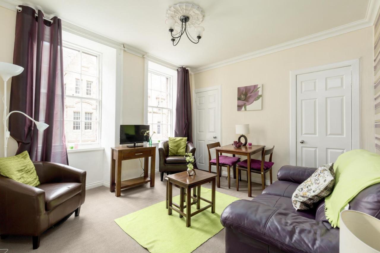 Ferienwohnung St Marys Street Edinburgh Exterior foto