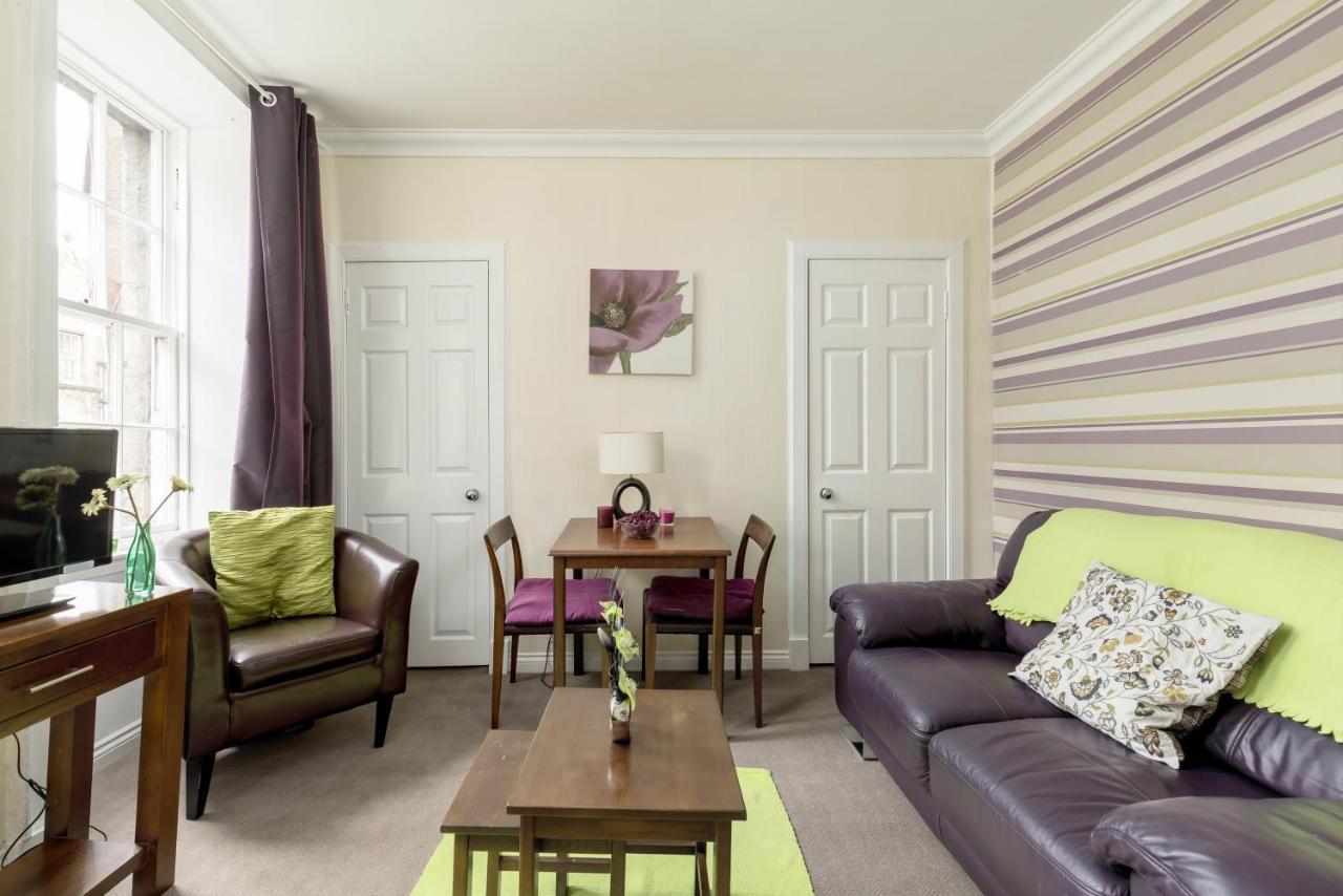 Ferienwohnung St Marys Street Edinburgh Exterior foto
